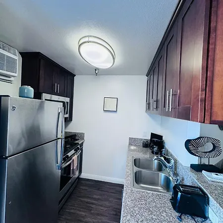Amazing Universal Studios Loft Free Parking-2