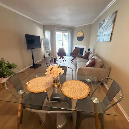 Amazing Universal Studios Loft Free Parking-2